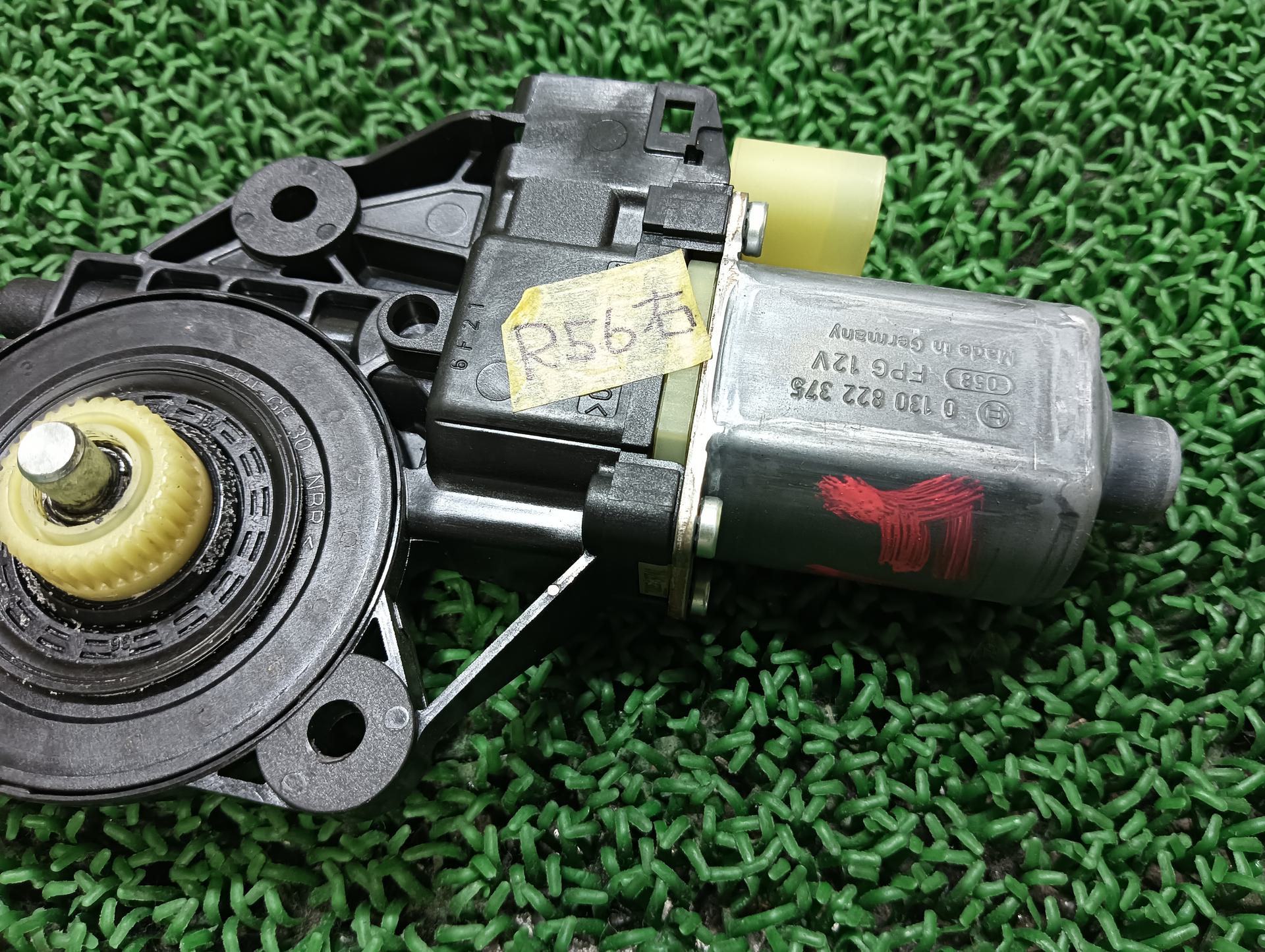 ミニ フロントウィンドウレギュレーターモーター 右 ワン ABA-ME14 ME14 2007