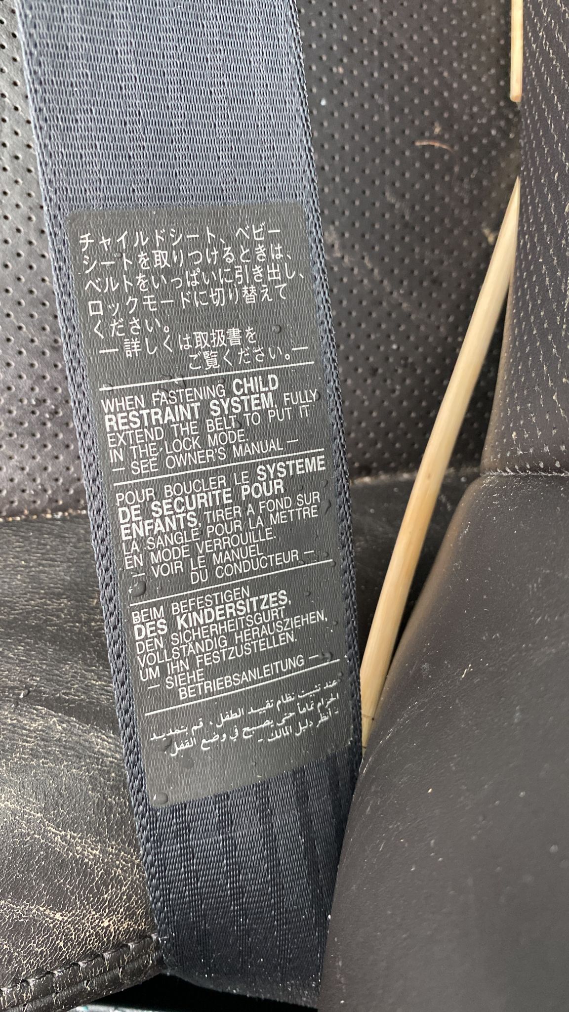 BMW ヘッドライトトリム 左右 ミニクーパー クラブマン 2008 ABA-ML16