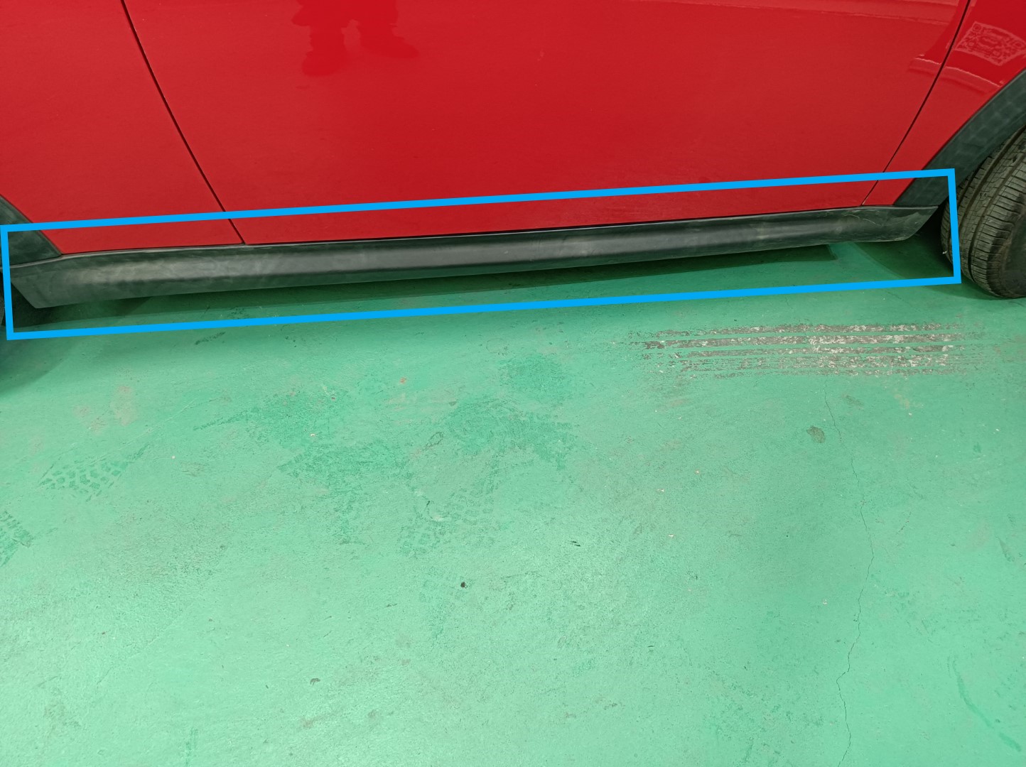 BMW ミニ ミニワン R56 サイドステップ 右 ABA-ME14 2007