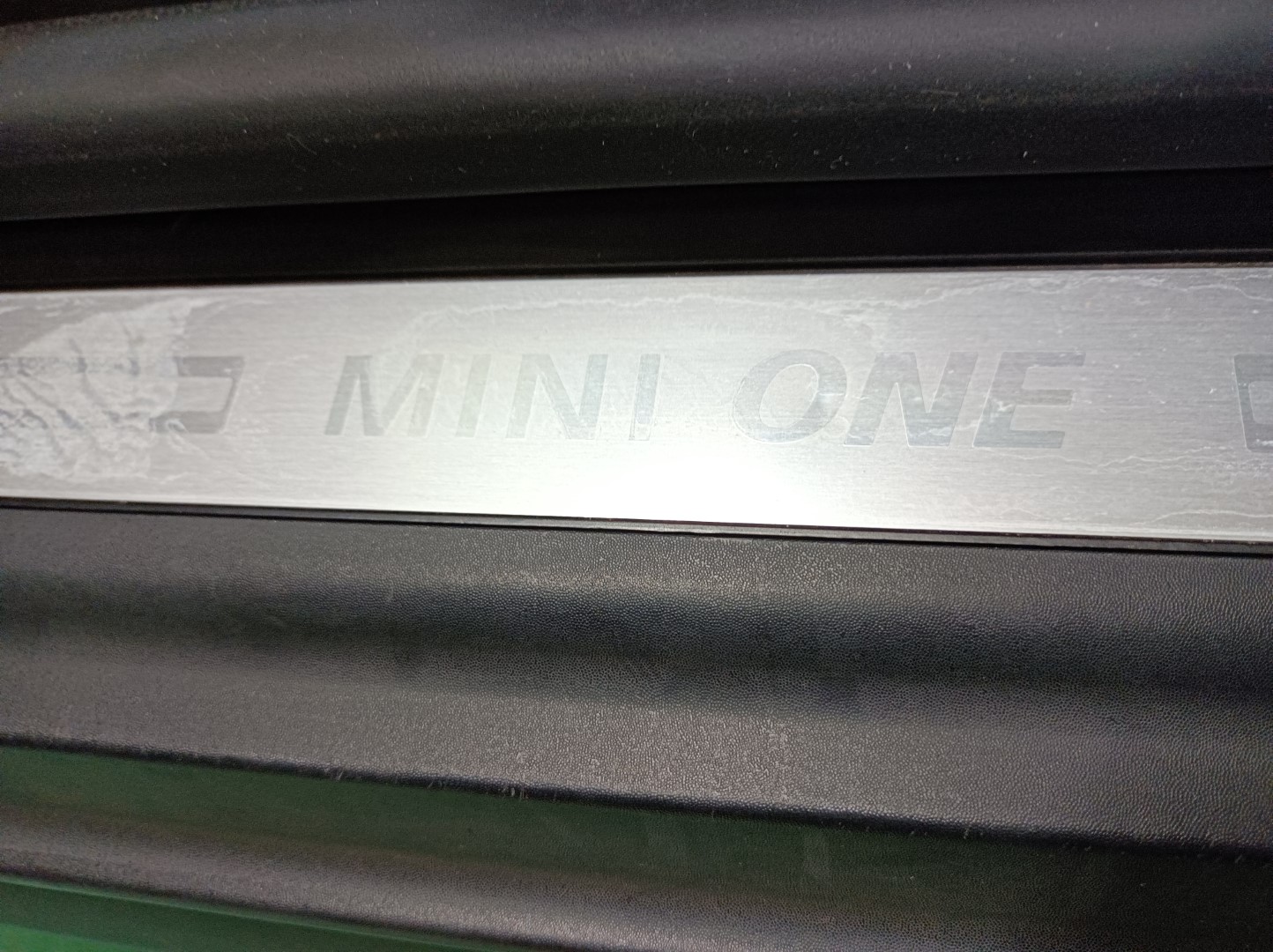 BMW ミニ ミニワン R56 サイドステップ 左 ABA-ME14 2007