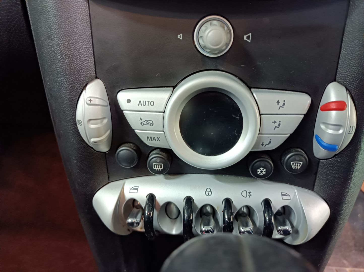 BMW ミニ ミニワン R56 エアコンスイッチ ABA-ME14 2007