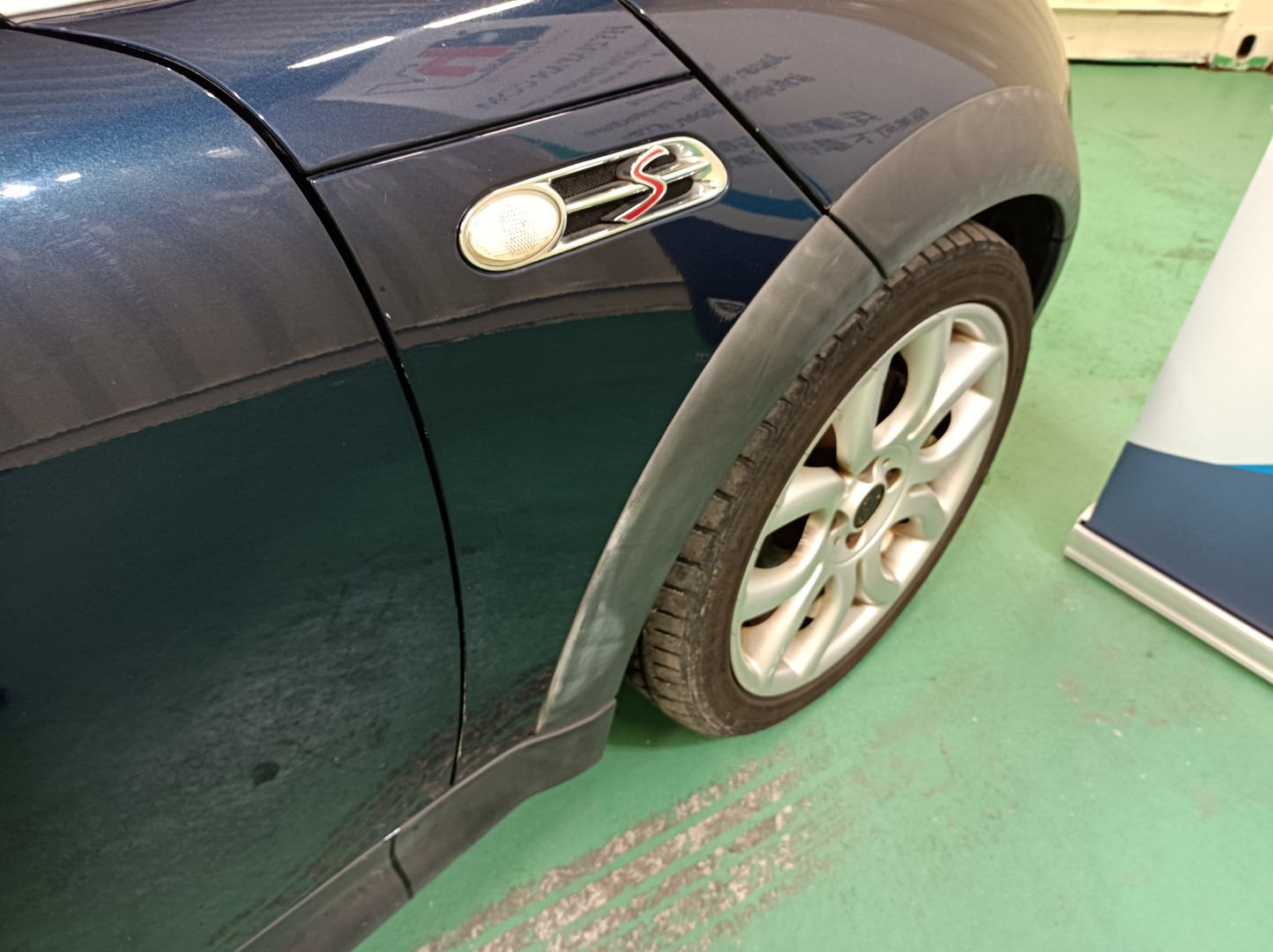 BMW ミニクーパーS R53 フロント フェンダーパネル 右 GH-RE16 2006