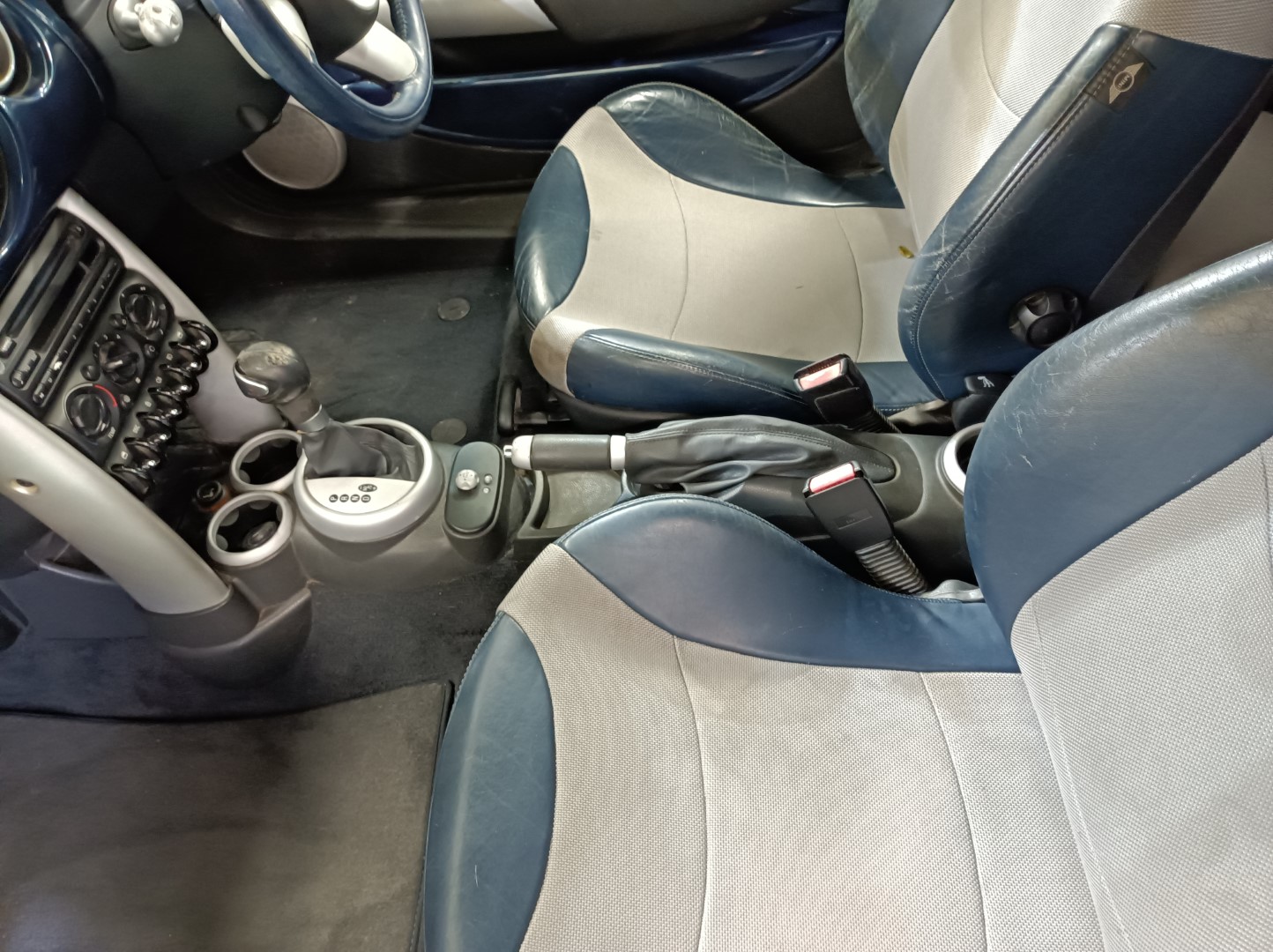 BMW ミニクーパーS R53 コンソールボックス GH-RE16 2006