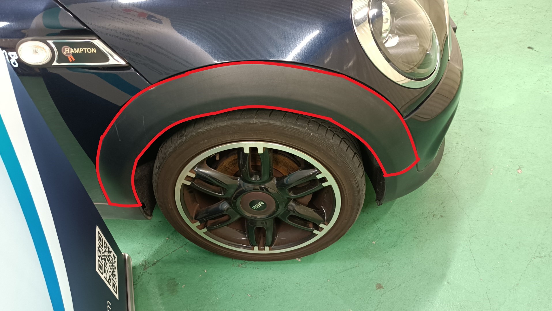 BMW ミニ フロントフェンダーホイールアーチ 右 クーパークラブマン DBA-ZF16 ( R55 ) 2012