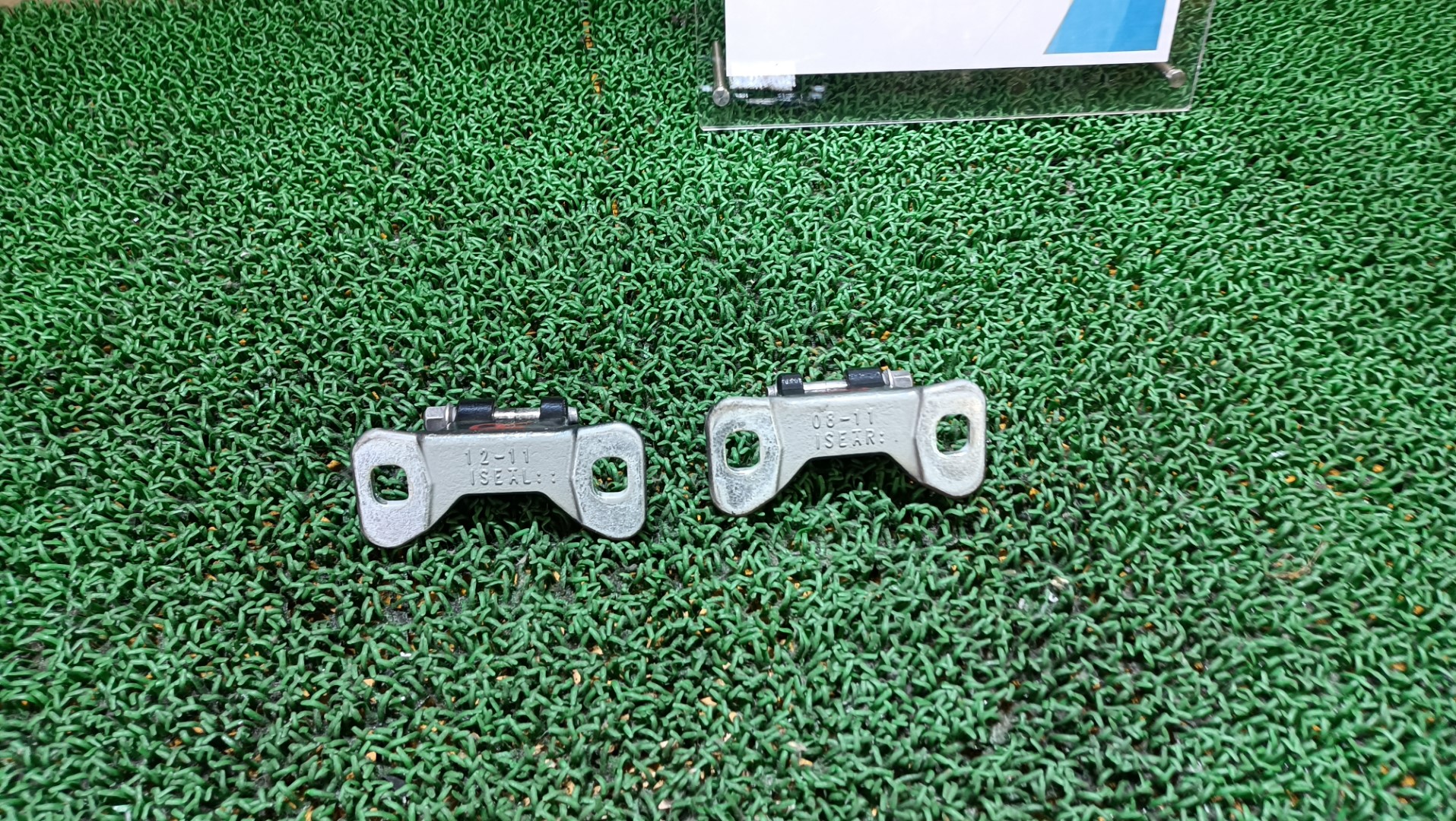 BMW ミニ フロントドアヒンジ 右 クーパークラブマン 走行 129015km DBA-ZF16 ( R55 ) 2012