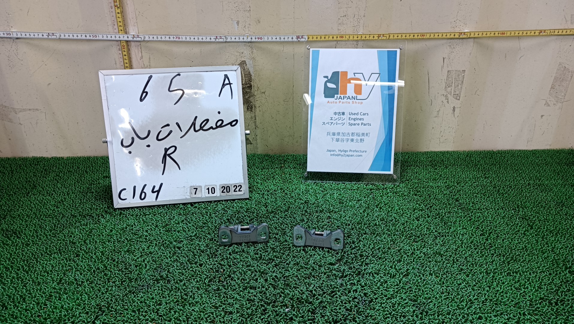 BMW ミニ フロントドアヒンジ 右 クーパークラブマン 走行 129015km DBA-ZF16 ( R55 ) 2012