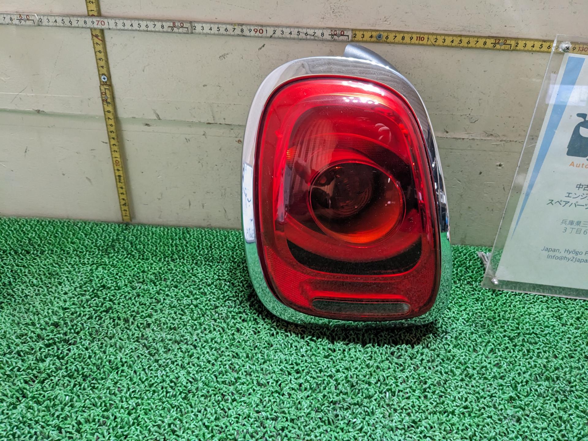 ミニ テールライト 左 クーパーS DBA-XM20 XM20 F55 2014 F56
