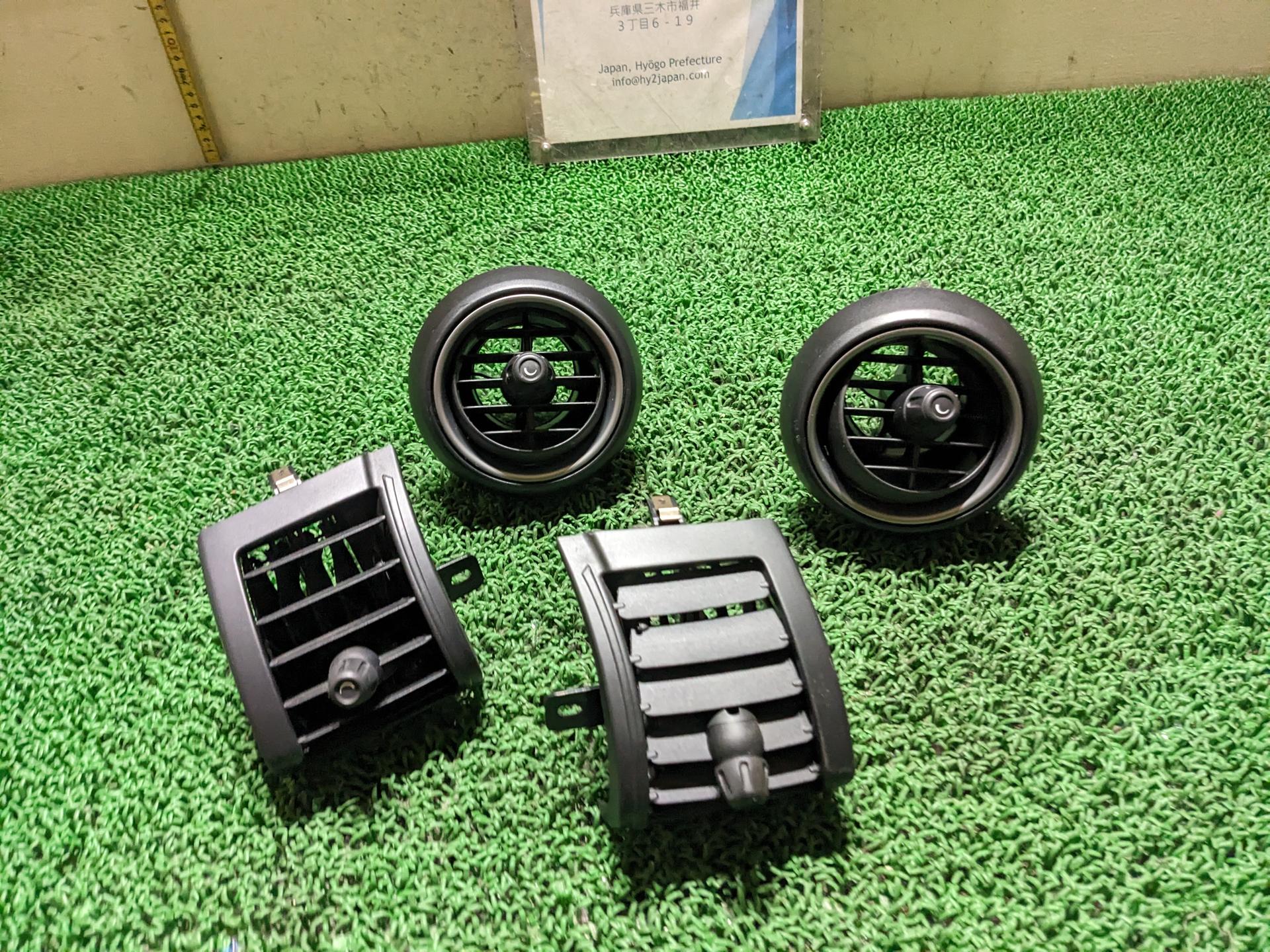 ミニ ダッシュボードエアコン吹き出し口 クーパーS DBA-XM20 XM20 2014 F56