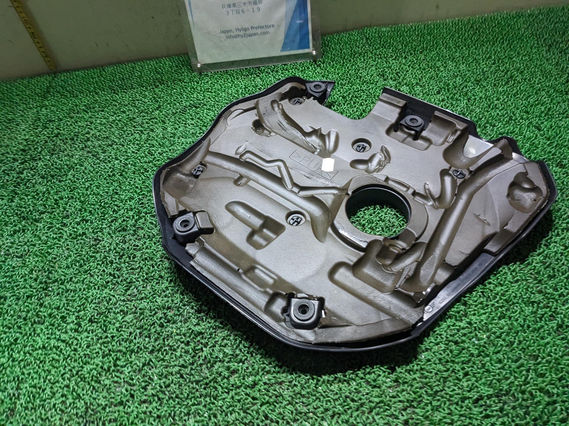 ミニ エンジントップカバー クーパーS DBA-XM20 XM20 2014 F56