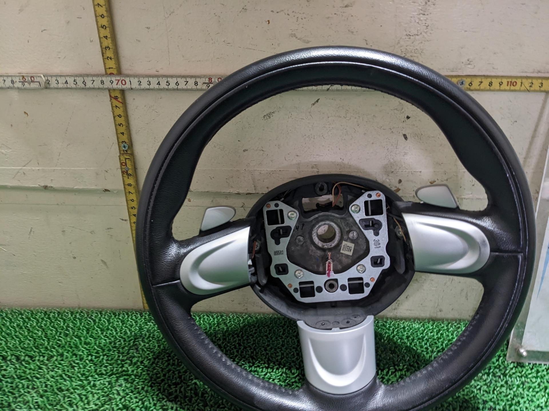 ミニ ステアリングホイール エアバッグ無し クーパーS ABA-MM16 MM16 ハッチ/ R56 ペースマン/ R61 ロードスター/R59 2009 クラブマン R55