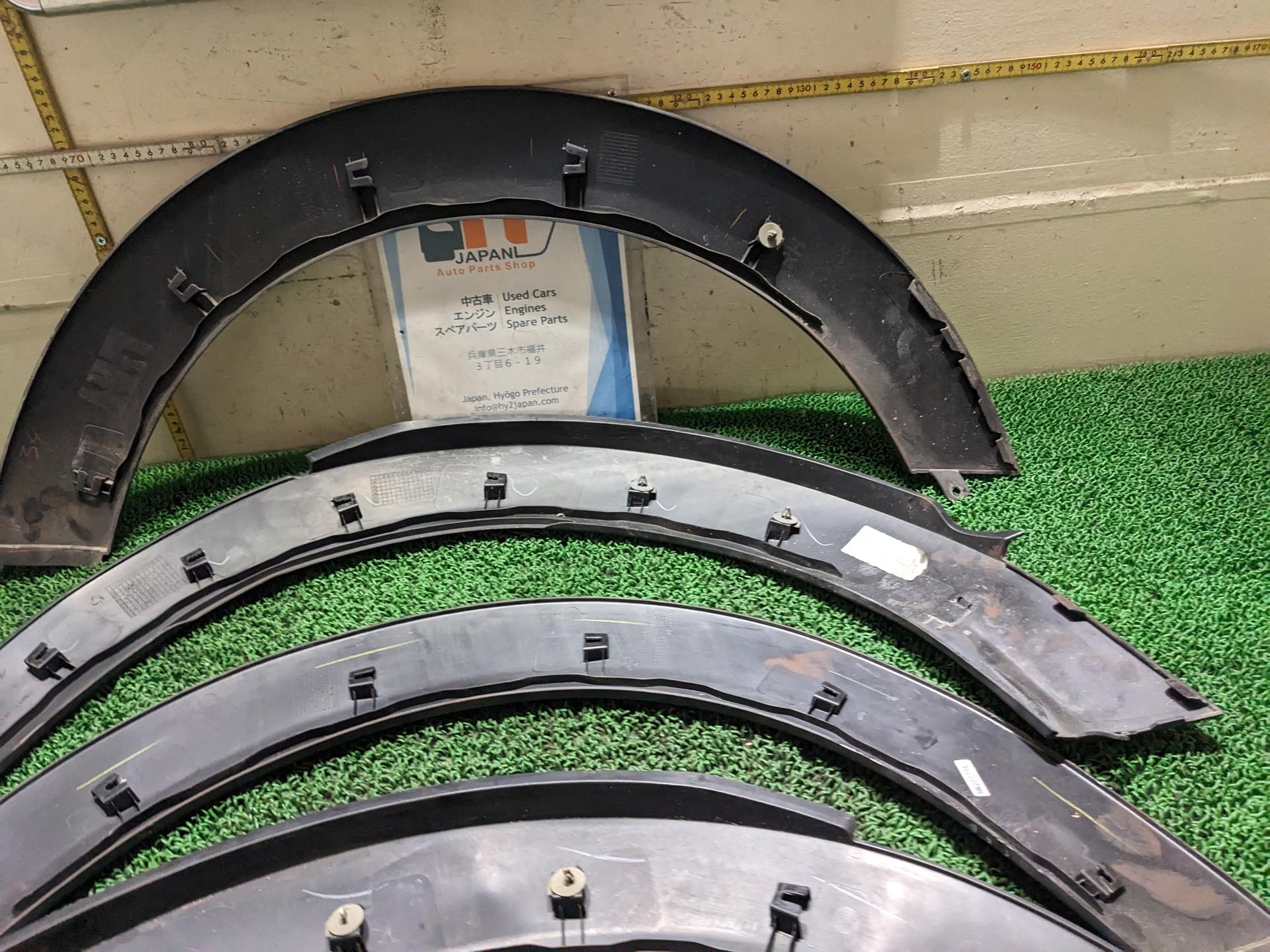 ミニ ホイールアーチセット ワン ABA-ME14 ME14 2009 R56