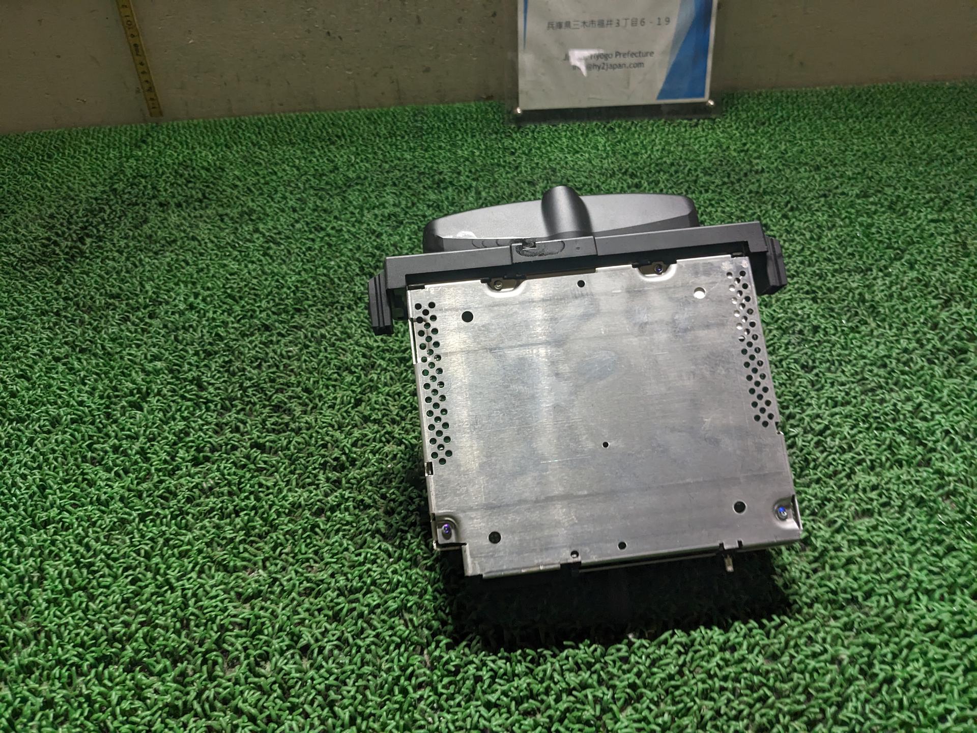 ミニ ラジオプレーヤー ワン DBA-ZA16 ZA16 R56 LCI クラブマン / R55 LCI カブリオ / R57 LCI 2013 R60 クロスオーバー