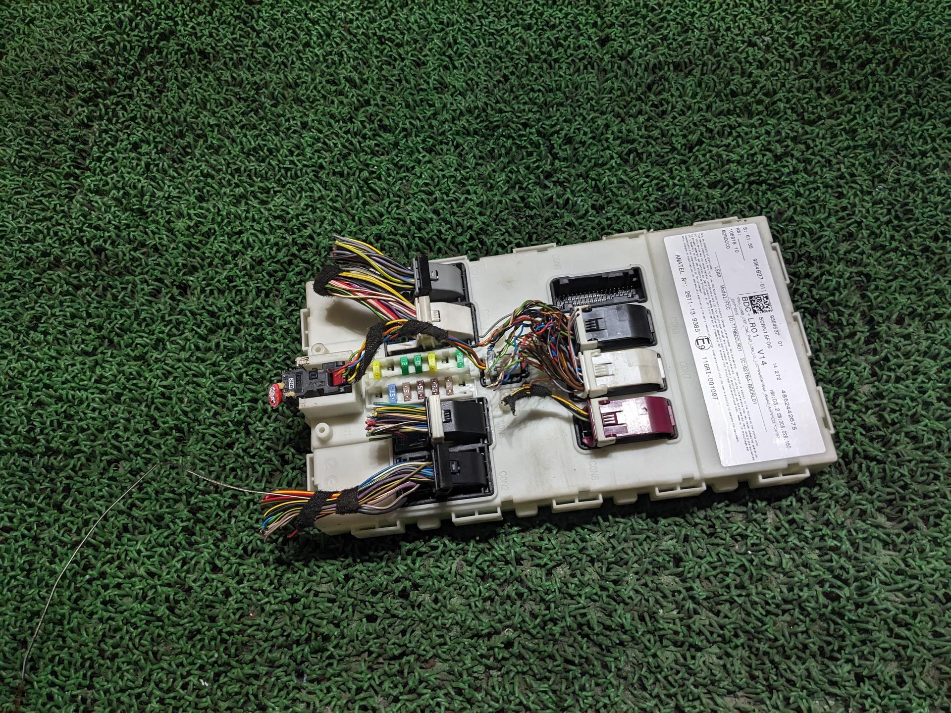 ミニ BCMコンピューター クーパーS DBA-XM20 XM20 2014 F56