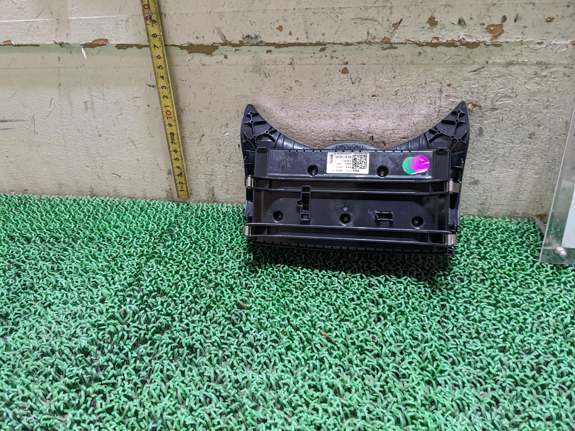 ミニ ヒーターコントロールパネル クーパーS DBA-XM20 XM20 F55 2014 F56