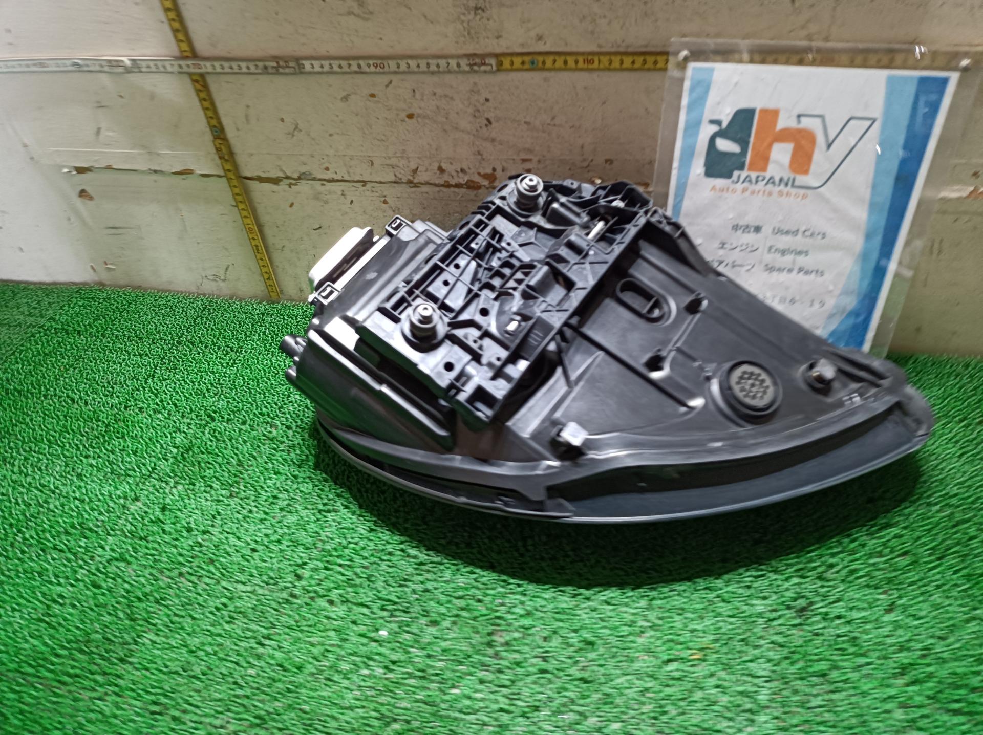 ポルシェ ヘッドランプ ヘッドライト 左 パナメーラ ABA-970CWA 970CWA 2015 970