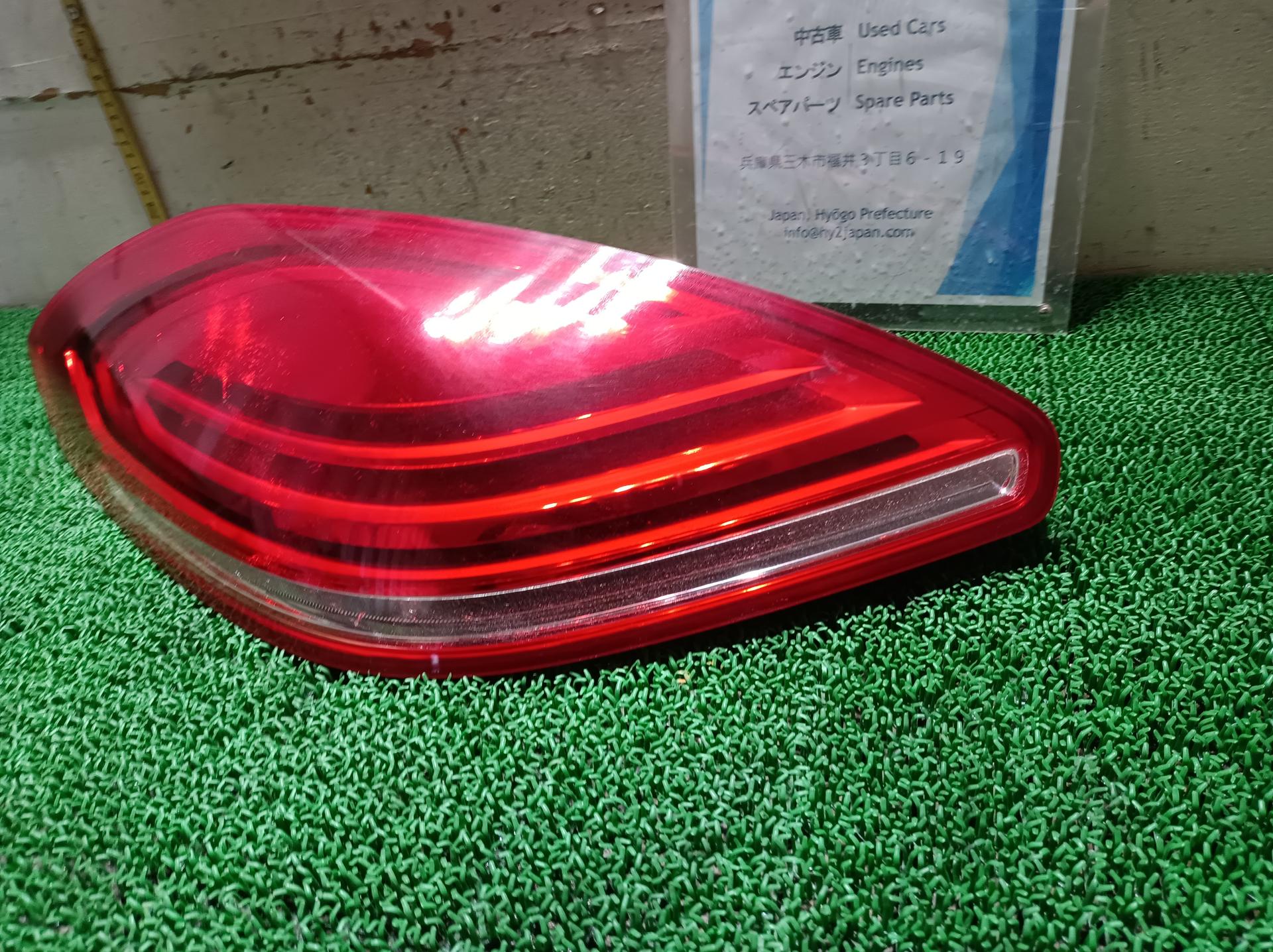 ポルシェ テールランプ テールライト 左 パナメーラ ABA-970CWA 970CWA 2015 970