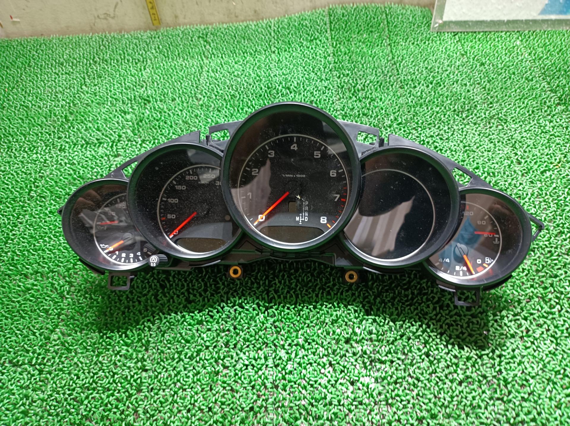 ポルシェ スピードメーター パナメーラ ABA-970CWA 970CWA 2015 970