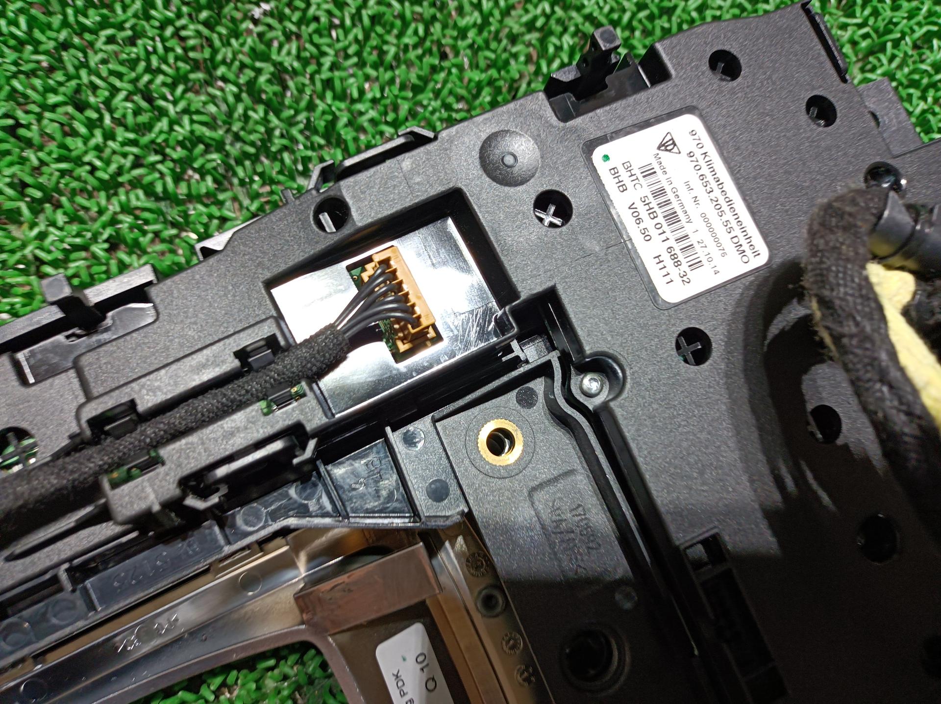 ポルシェ シフトレバー周りパネル パナメーラ ABA-970CWA 970CWA 2015 970