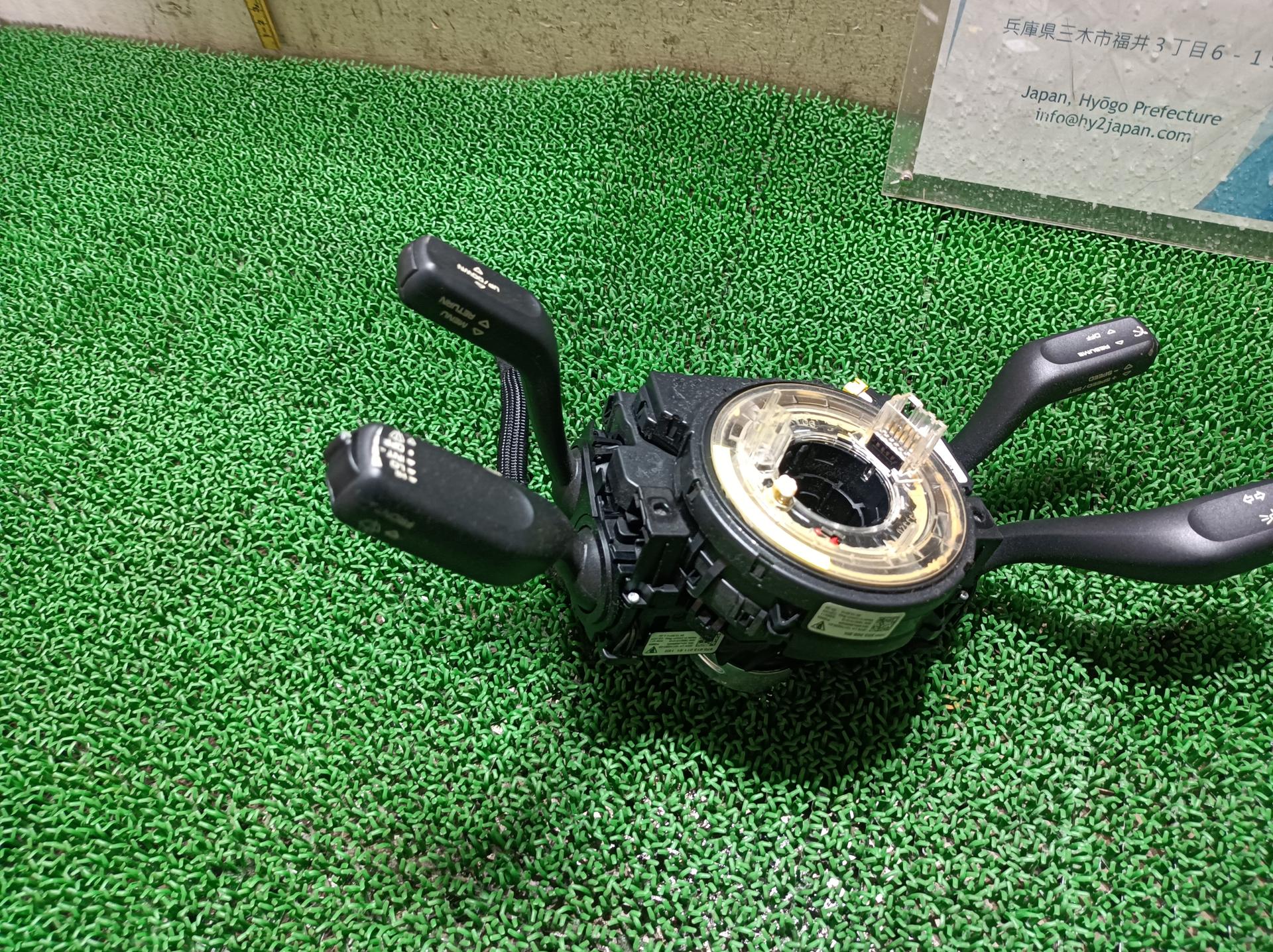 ポルシェ コンビネーションスイッチ パナメーラ ABA-970CWA 970CWA 2015 970