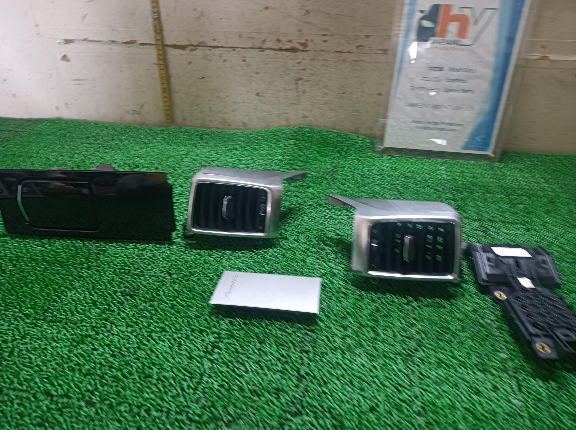 ポルシェ センターコンソールトリム パナメーラ ABA-970CWA 970CWA 2015 970