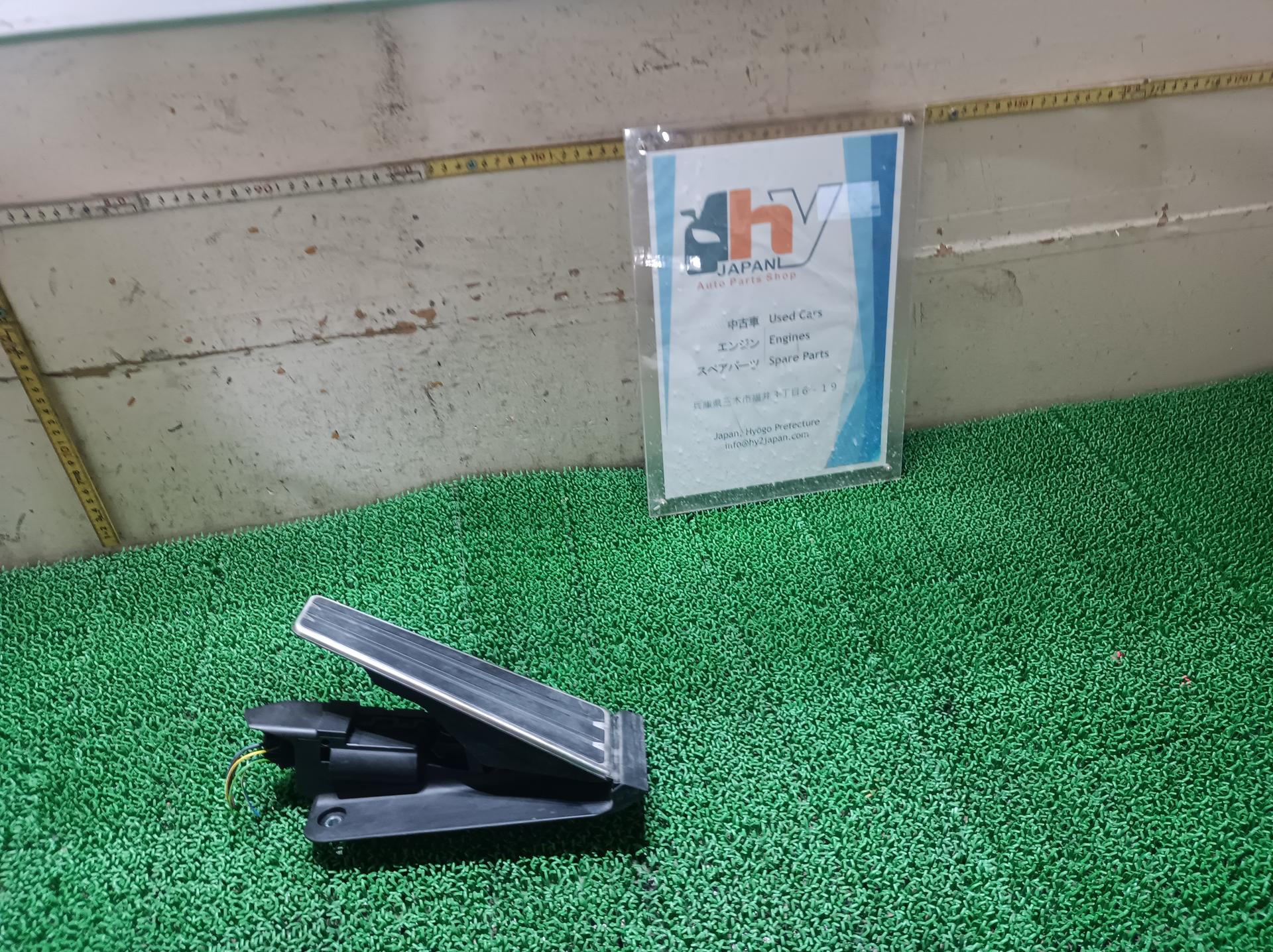 ポルシェ アクセルペダル パナメーラ ABA-970CWA 970CWA 2015 970