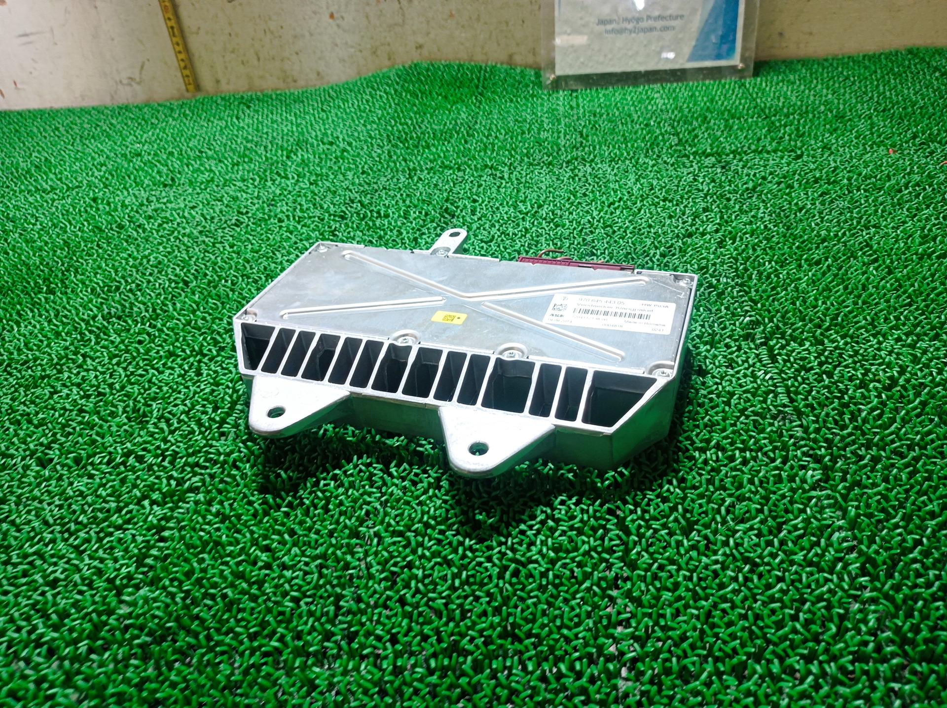ポルシェ オーディオアンプ パナメーラ ABA-970CWA 970CWA 2015 970