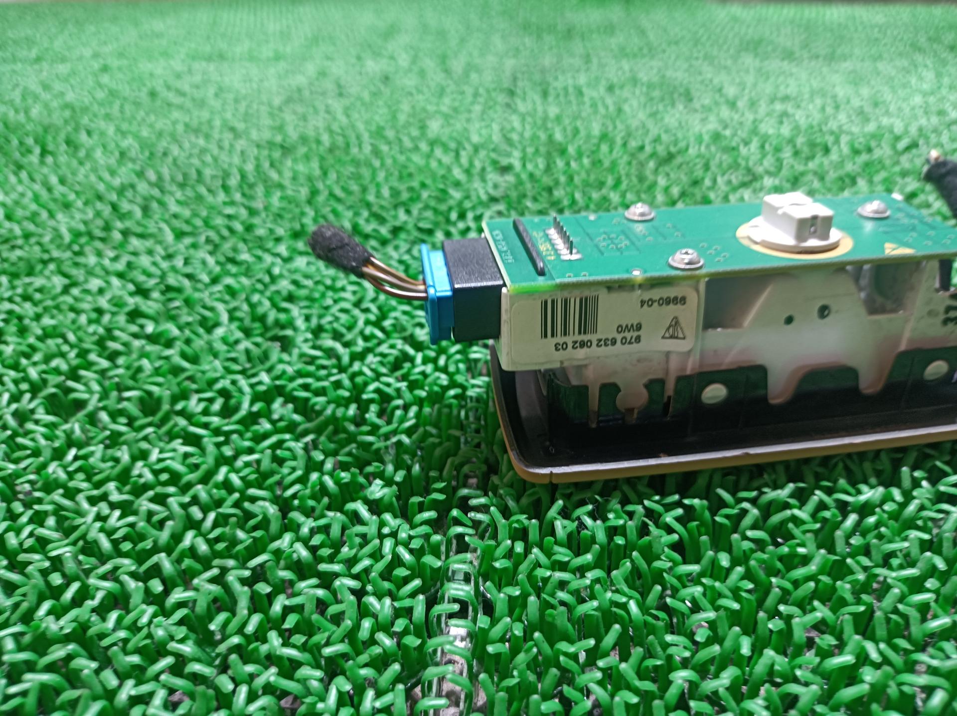 ポルシェ リアルームランプ パナメーラ ABA-970CWA 970CWA 2015 970