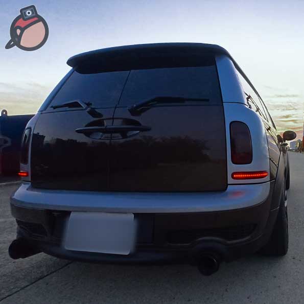 MINI R55専用 リア リフレクター交換 テールライト（ストップ・ポジション・ターンシグナル）